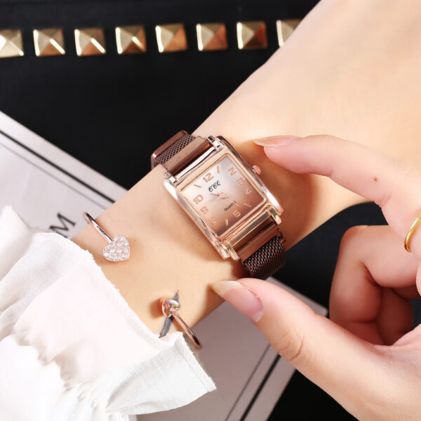 Magnetic buckle casual quartz female watch - Image 10